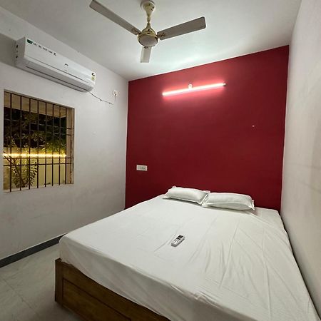 Arunachala Sashwin Guest House Tiruvannāmalai Zewnętrze zdjęcie