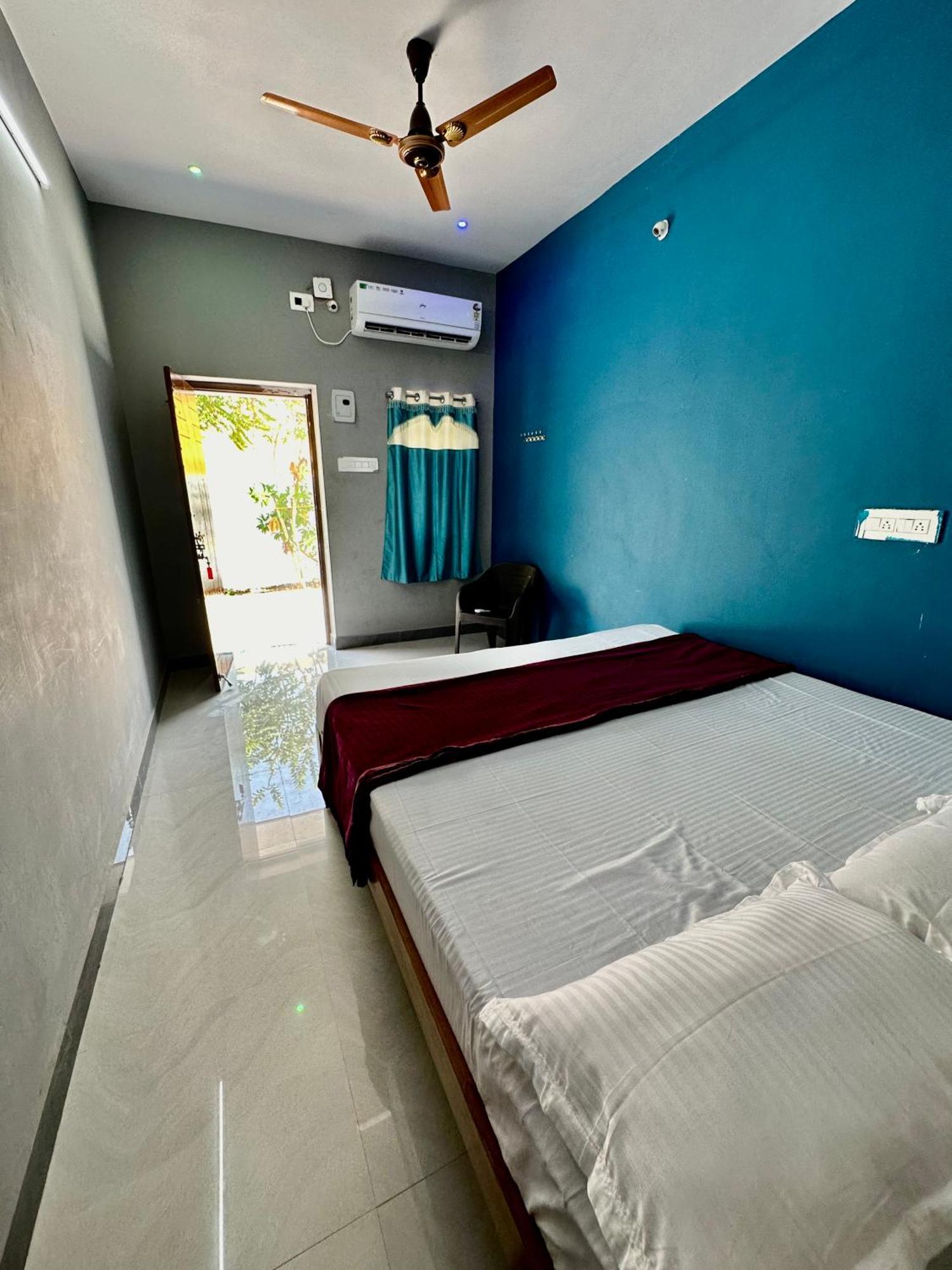 Arunachala Sashwin Guest House Tiruvannāmalai Zewnętrze zdjęcie
