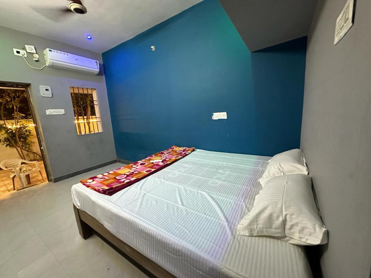 Arunachala Sashwin Guest House Tiruvannāmalai Pokój zdjęcie